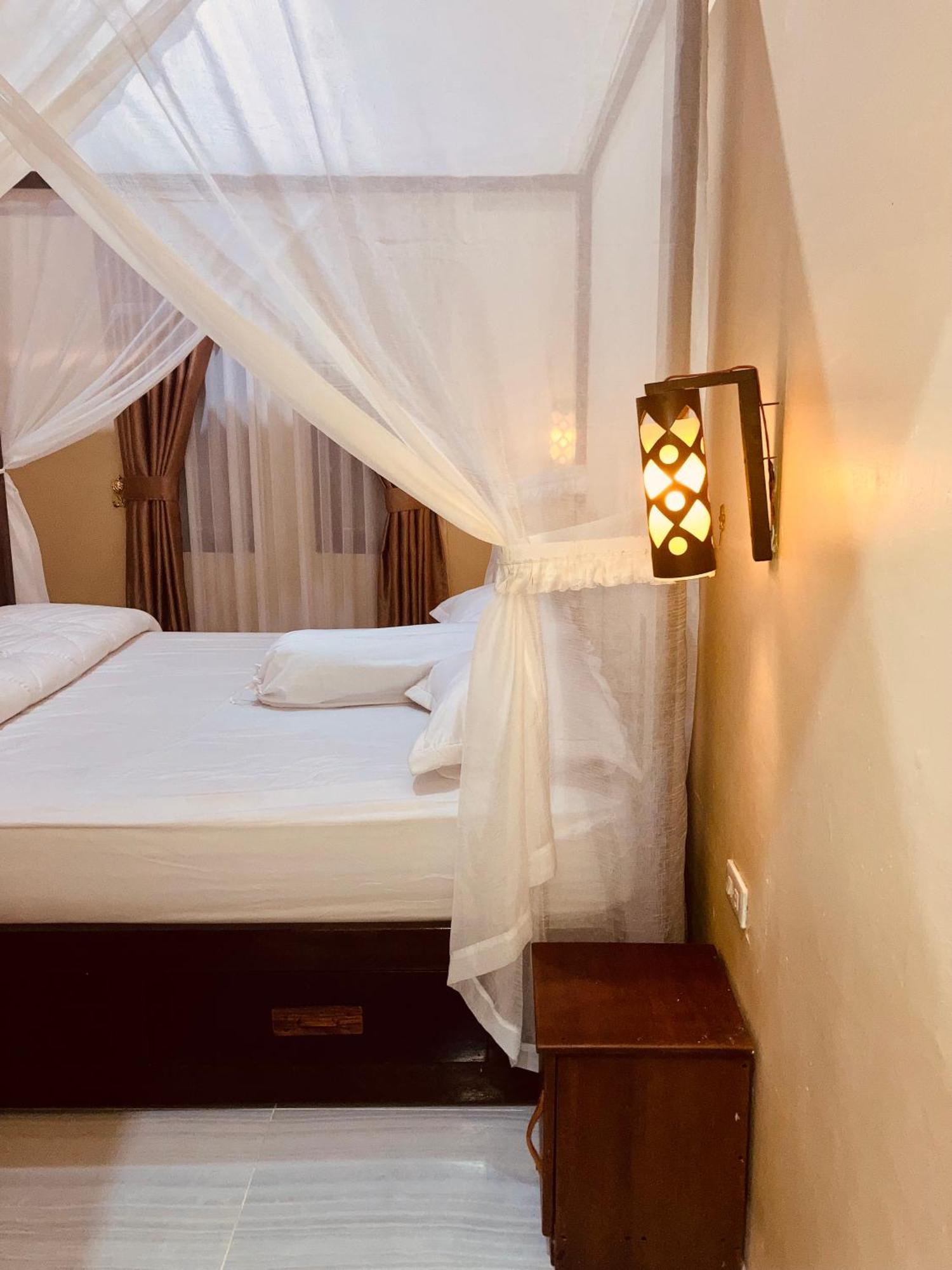 R5 Keramba Inn Bukit Lawang Eksteriør bilde